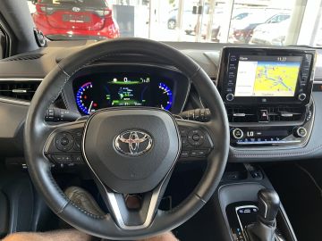 Toyota Corolla Touring Sports
